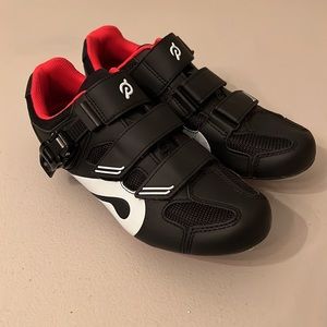 New Peloton Cycling Shoe With Cleats.